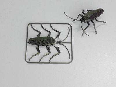 Articulated Cockroach Kit Card