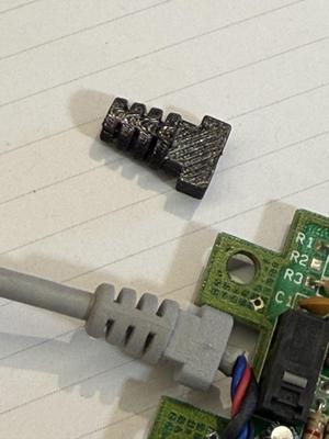 Apple ADB Mouse Cord Strain Relief