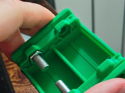 Superior Sandpaper Holder Pro V1 Ergonomic M6