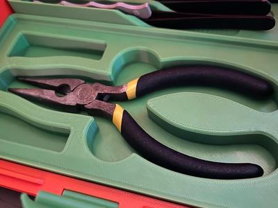 Prusa Pliers Stackable Gridfinity