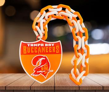BUCCANEERS TAMPA BAY RETRO NFL SHIELD CHAIN