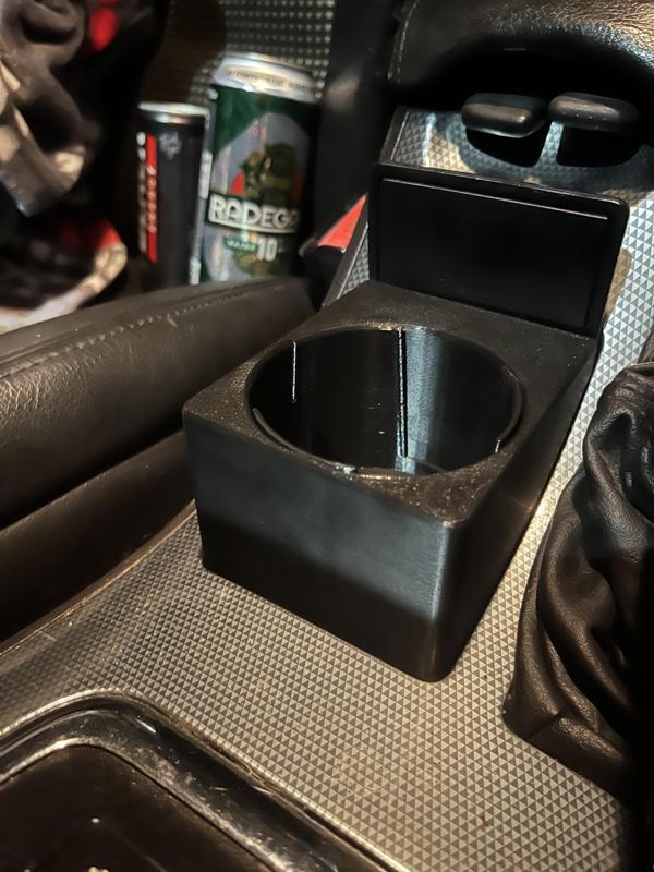 Peugeot 407 custom cupholder