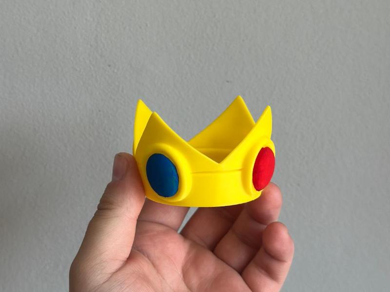 Princess Peach Crown