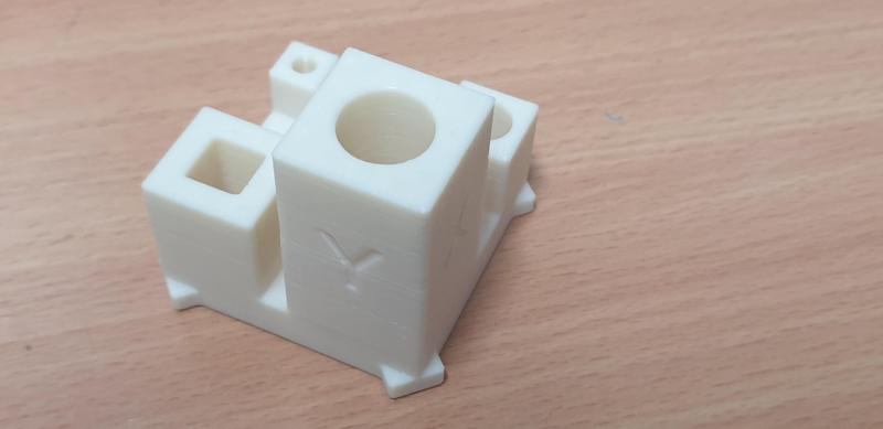 Calibration Model V1 - With Cubes rectangles & Holes