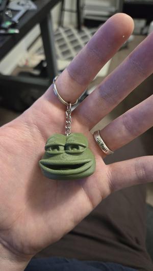 Pepe Ornament (without loop)