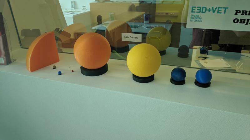 E3D+VET exercise: Solar System