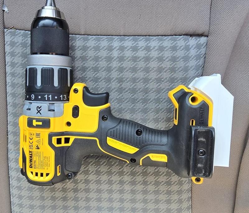 Bosch 18v PRO battery to DeWALT 18v XR tool NEW model