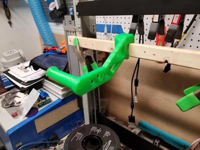 3DPN skeletal one piece spool holder