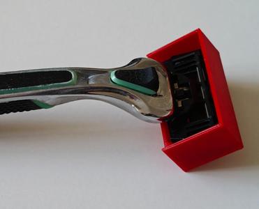 Kruidvat razor blade cover