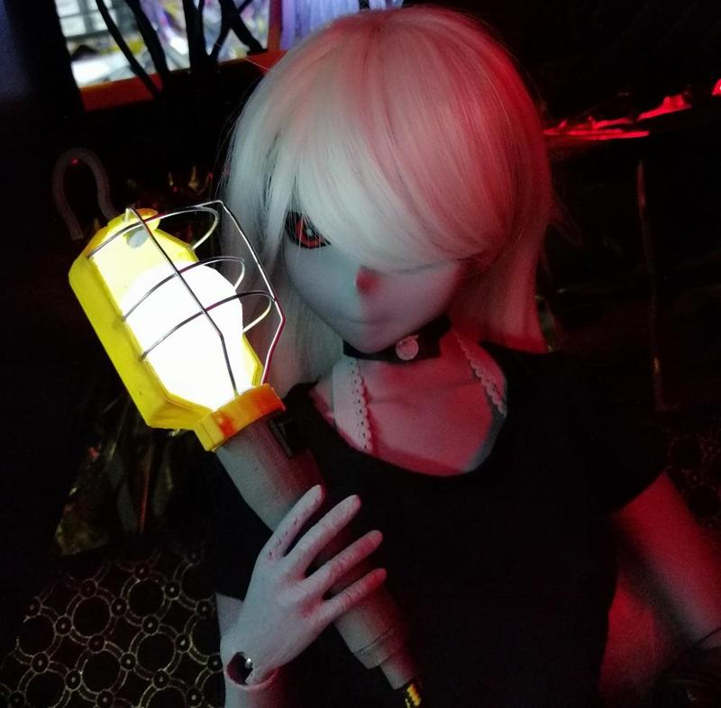 1/3 Scale Work Light for BJD Dolls