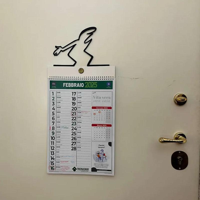 Cavandoli's Line - a decoration for ugly calendars hung haphazardly   
