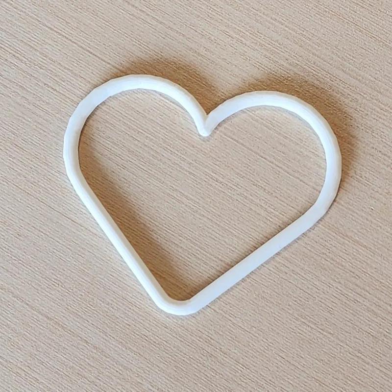 Rounded Heart Ring   