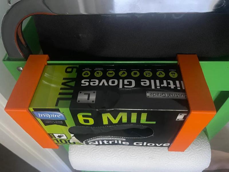 Nitrille/Latex glove box holder   