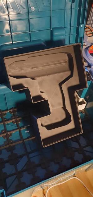 Makita DHP484 gridfinity bin   