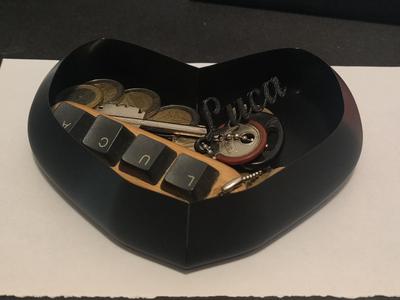 Heart-shaped trinket dish