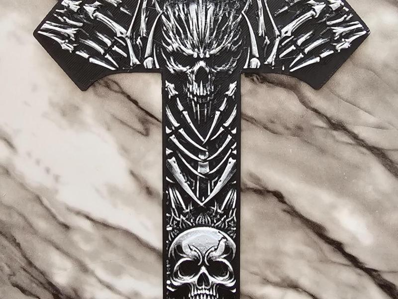 Gothic Skull Cross Hueforge