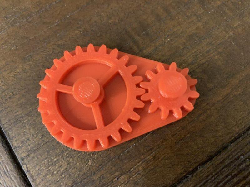 Spur gears with lock(fixed)