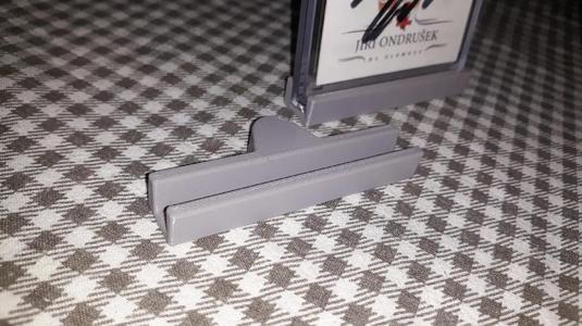 Stand for hockey card   