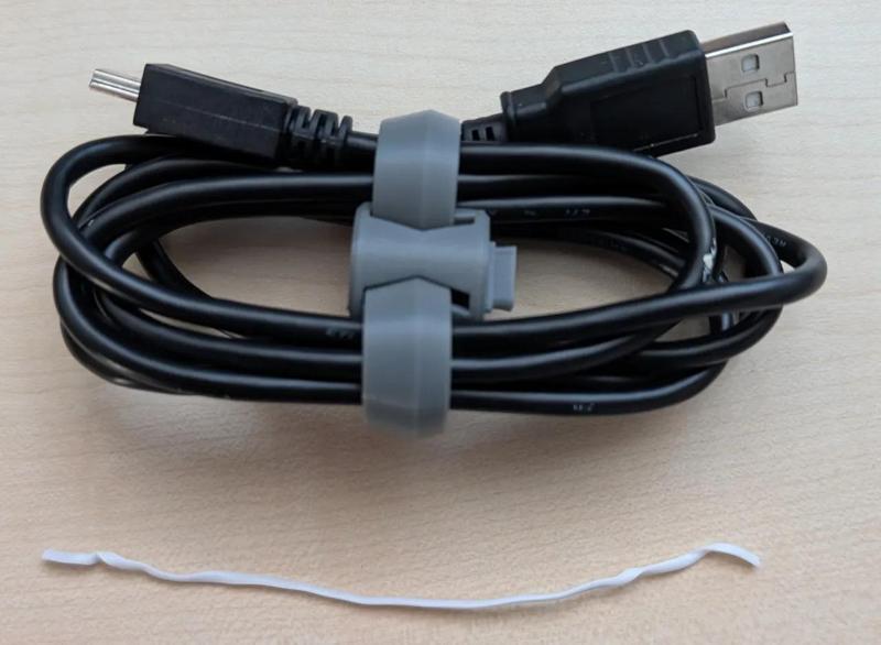 Cable organizer - more snappy   