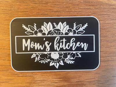 Mom's Kitchen Sign / Decoration / Wall Art