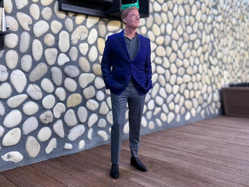 figure for diorama 1:18