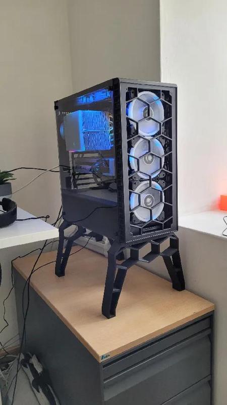 Feet for computer or other   