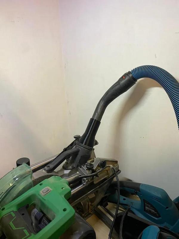 Hikoki saw adapter for vacuum cleaner   