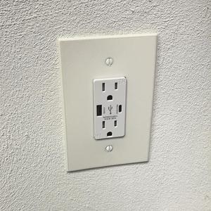 Oversized Decora Wallplate