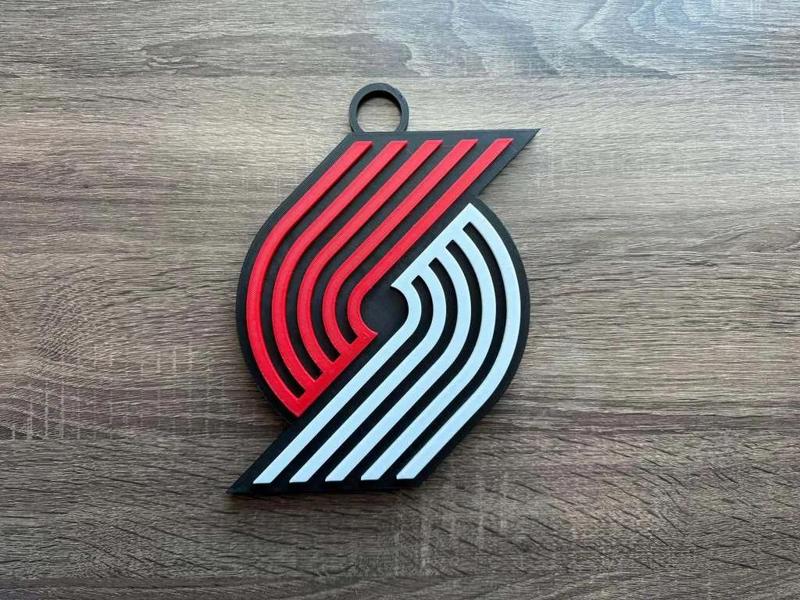 Portland Trail Blazers Oversized Necklace, Pendant   