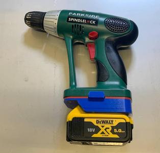 Parkside Spindlelock Dewalt Battery Adapter