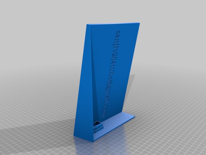 Photo frame 105x148mm (Half the size of A4) with Slot for AA battery for stability.