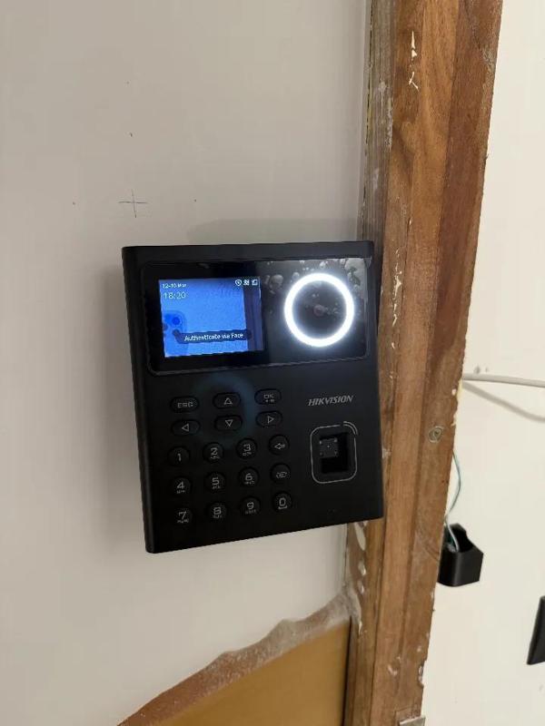 HikVision DS-K1T320MFWX Angled Wall Mount   