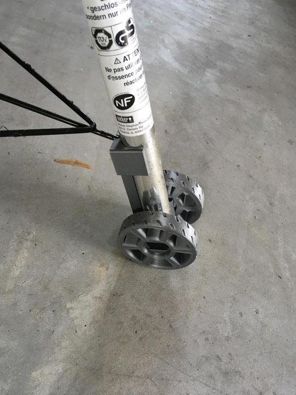 Weber Kettle Grill Roll