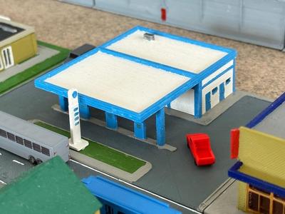 Gas station 5 (z-scale)