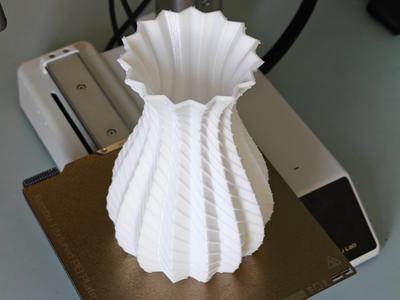 Modern Vase (A1 mini)