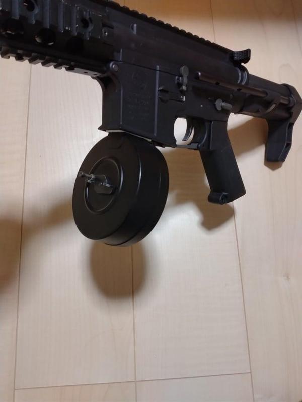 MP5 drum magazine　M4 MAG adapter