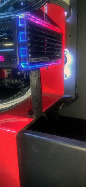 NZXT H710i graphiccard holder