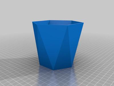 Low poly plant pot BB