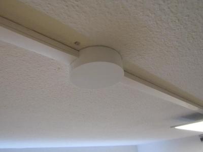 Junctionbox over cable duct   