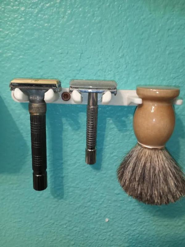 Double Edge Razor & Brush Wall Mount   