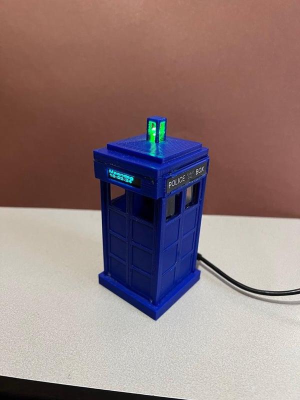 Tardis clock with RGB led