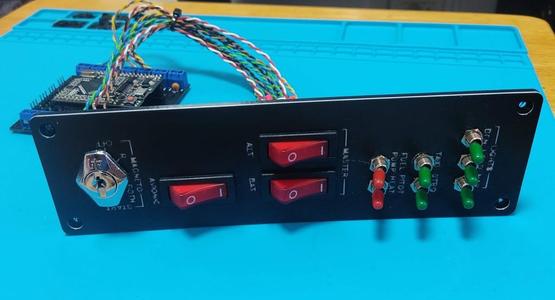 Switch Panel for Cessna 172 and Flight Simulator