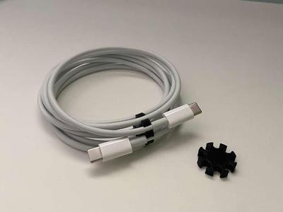 Snowflake Mac USB Cable organizer