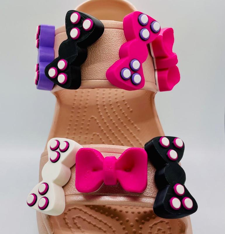 Bow shoe charms set of 2.