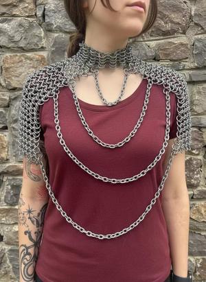Chainmail Shoulder Armor
