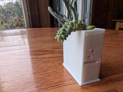 486 DX2/66 Succulent Planter – Retro PC Tower Pot