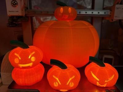 Pumpkin Bowl with lid candle & changeable handle 