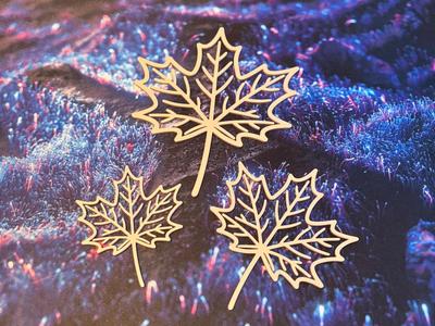 Maple Leaf Decoration