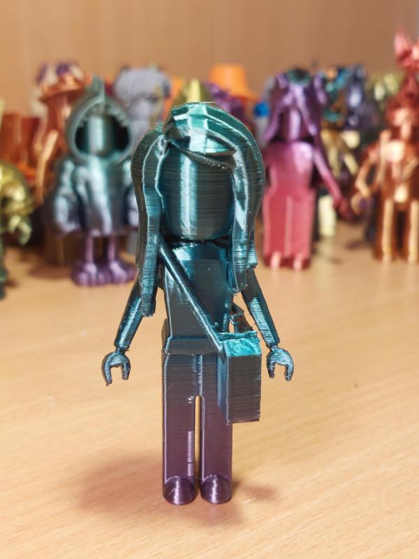 ROBLOX avatar girl with purse