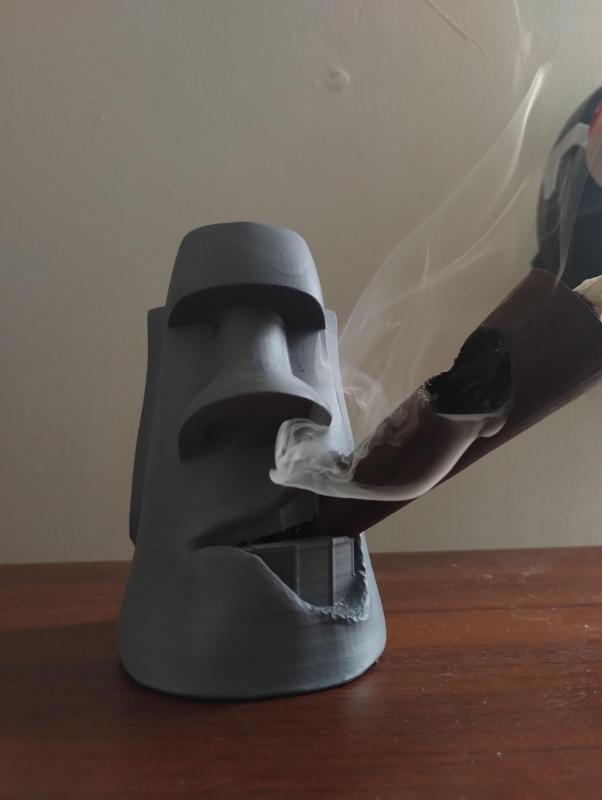 Incense Moai Smoking / Incienso de Moai fumando